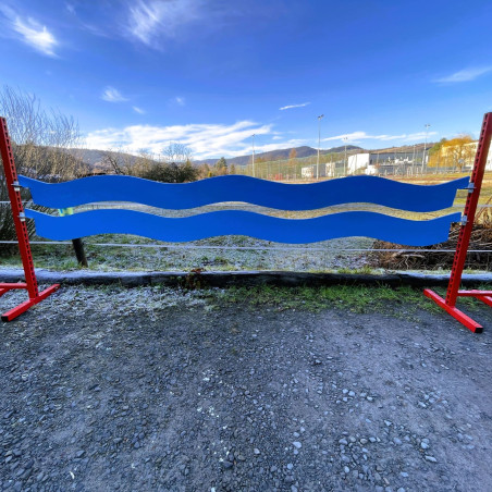 Podmurówka wisząca, Fala