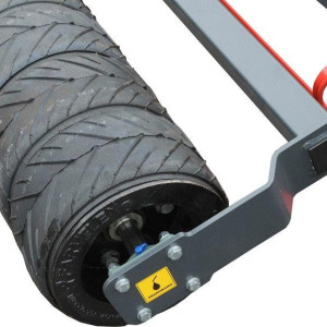 Equus PROFI Reitplatzplaner mit Gummiwalze – professionelle Bodenpflege