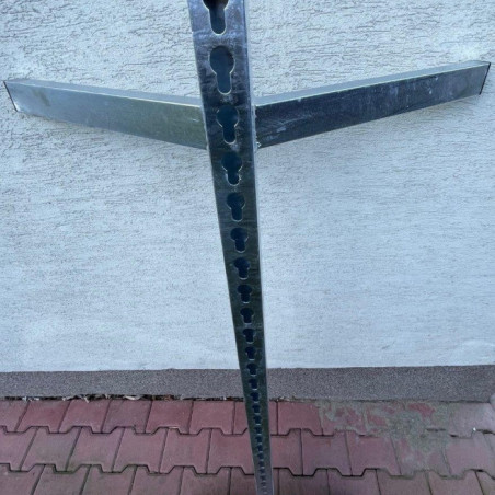 Stojak stalowy (mocowany do bandy)