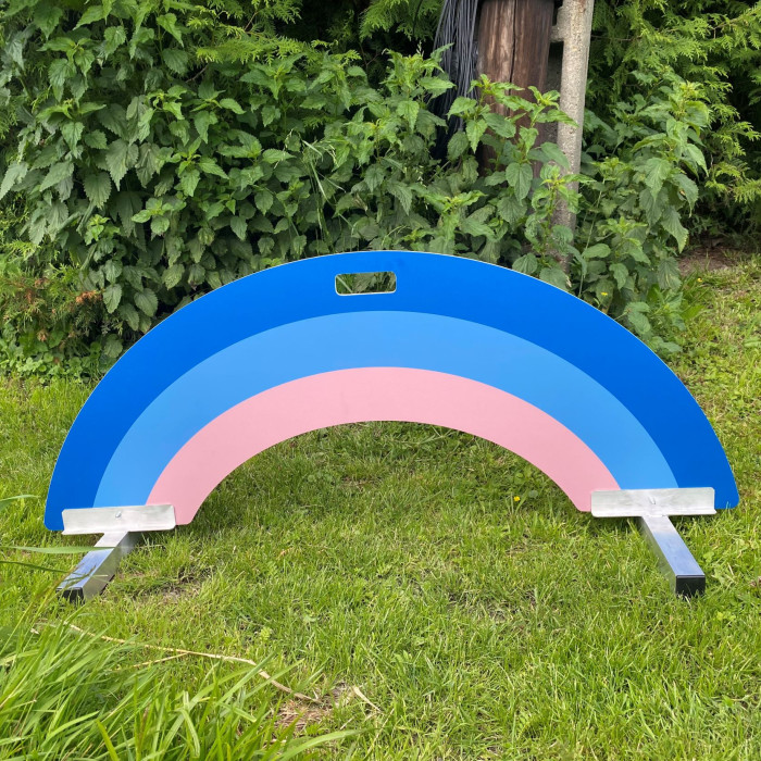 Untersteller, hergestellt aus Aluminium. Hohe Qualität