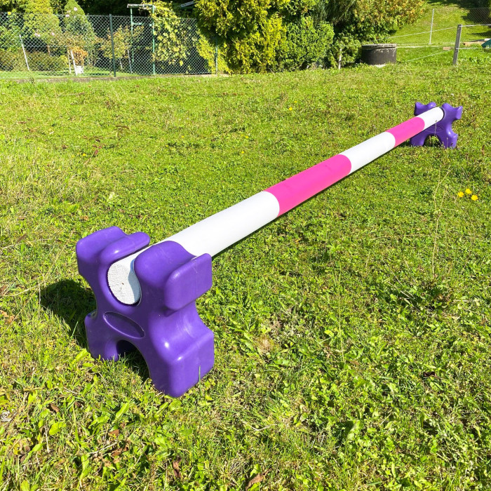 Przeszkoda konna - cavaletti plastikowe