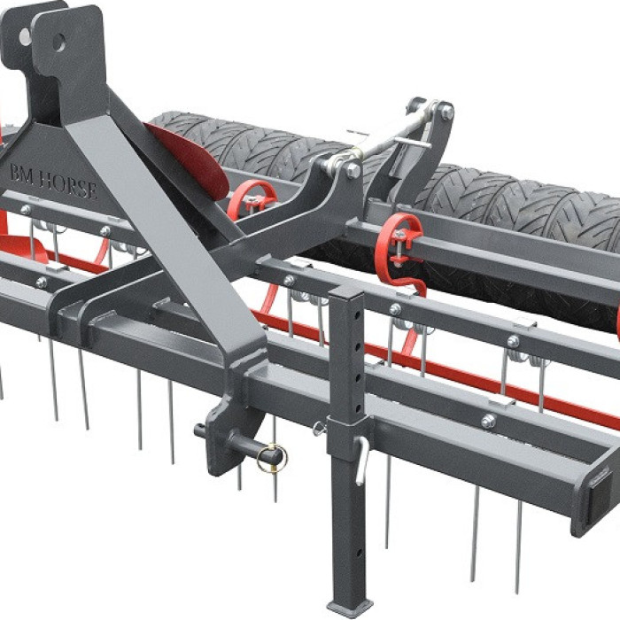 Equus PROFI Reitplatzplaner mit Gummiwalze – professionelle Bodenpflege